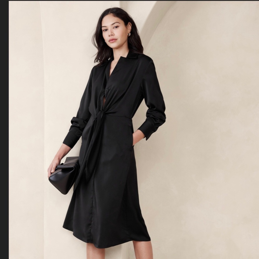 NWT Banana Republic satin tie front midi shirt dress, size M.